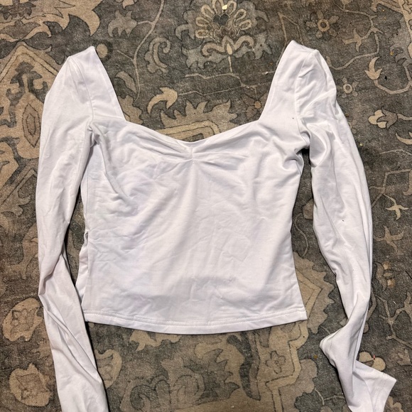 Chic Nation Tops - Chic Nation Classic White Long Sleeve Tee cropped